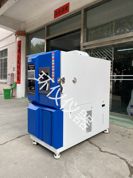 150L小型恒溫恒濕試驗(yàn)箱 150L小型恒溫恒濕試驗(yàn)箱